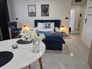 URBAN APARTMENTS PREMIUM Baildona 18A, Free Garage, Self Check-in - Katowice - 0