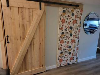 1 bedroom basement apartment with free parking - Brampton - 7