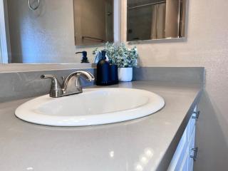 Hollywood Two bedroom & FREE Two parking spots apartment - Los Angeles - 8