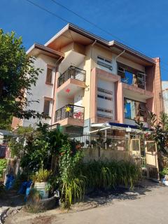 The Greens Home & Garden -ENTIRE 2nd FLOOR 3 Bedroom Unit - Baguio - 6