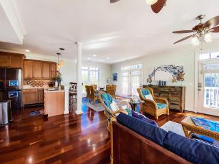 Beach Bliss w Pool Game Room and Steps to Sand - Myrtle Beach - 2