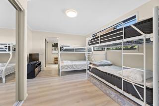 11 Warbler Crescent - Kianga - 2