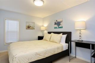 Lily’s Cottage, steps from Journeyman and Acorn! - Three Oaks - 8
