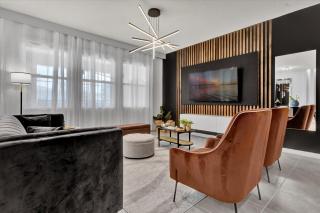 5 Bedrooms- 5 Bathrooms- Solterra 7622 Ol - Davenport - 0