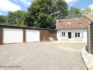 Maison calme avec jardin clos, proche Alençon - 3 chambres, équipements complets, animaux acceptés - FR-1-497-162 - Forges - 0
