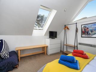 The Lodge - Carlyon Bay - 9