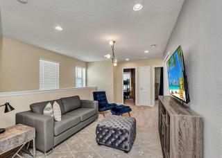 5 Bedroom 45 Baths Windsor Westside 2414 Td - 3