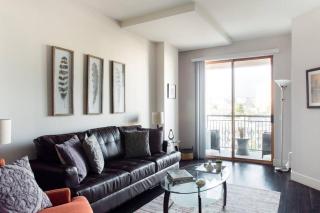 Super Quiet Apartment In Full Service Bldg near UCLA - 2