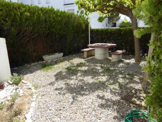 Apartamento con terraza, jardín y piscina comunitaria a 200m de la playa en Sant Carles - ES-228-130 - Llança - 7