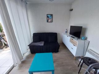 Appartement Climatisé avec Terrasse, Piscine et Parking, à 700m de la Plage à Argelès-sur-Mer - FR-1-776-4 - Argelès-sur-Mer - 8