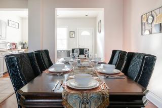 Charming 4 Bedroom House!1 Mile from Capitol Hill! - Washington - 7