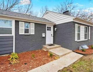 ~Close to Hosp and DT~sleeps 11~ - Columbia - 3