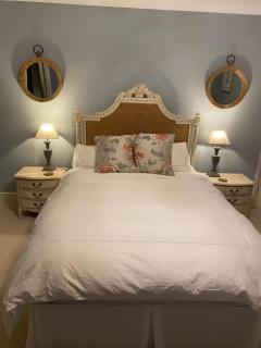 Maple House - - 3