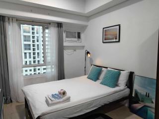 Turquoise Aerie - Manila - 8