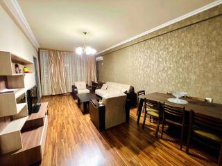 Best Location, Cozy Spacious Apart Near Republic - Yerevan - 5
