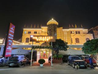 Hotel Mandakini Royale - Kānpur - 0