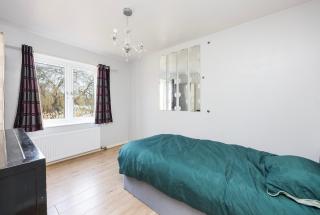 Riverview Larger Groups Canary Wharf take Boat to Greenwich 02 - 7