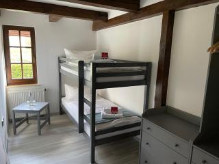 Landhotel Der Distelhof mit Scheunencafé - 1