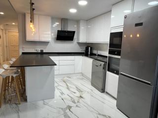 MAGNÍFICO ADOSADO CERCA DEL MAR - 3