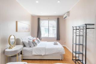 MIQ Home 142 Huai Khwang_NEW4BR/Jodd fair - 2