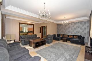 3 Bedrooms 2 Bathrooms Lux Apartment Near Republic Square With Balcony - Yerevan - 0