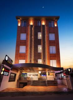 Hotel Dolphin International - Varanasi - 0