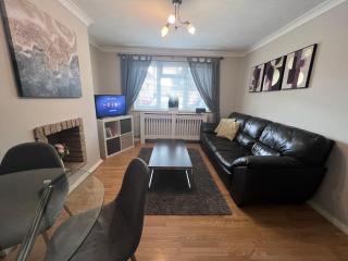 Croydon apartment with parking - Londra - 5