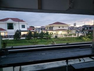 Hello Kitty Backpackers - Semporna - 9