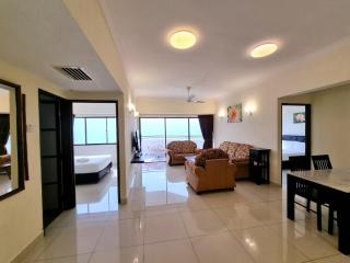 Green Ocean Seaview Apartment - Batu Ferringhi - 7