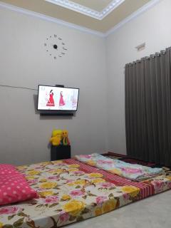 Almahyra Homestay Syariah - Bukittinggi - 8
