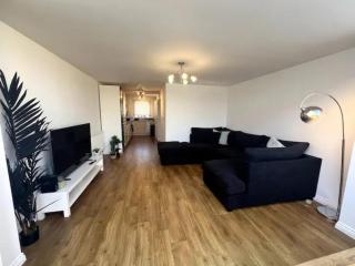 Pass the Keys 3 Bed home away from home - Colchester - 3
