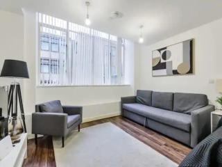 Pass the Keys Chic Strand Studio - Liverpool - 6