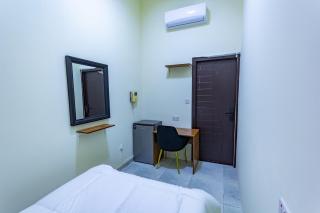 Relaxing Private Rooms in Compound Housing near Burj Alarab Villa 124 - Dubai - 4