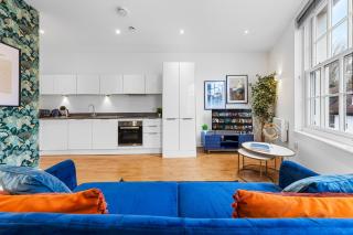 Stylish 1 Bedroom Apartment Near Heathrow, Windsor Castle, Thorpe Park - Staines London TW18 - 8