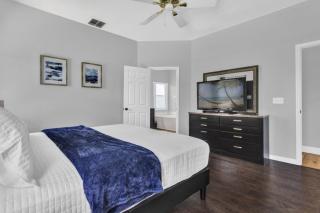 5 Bedrooms- 3 Bathroom Hampton Lakes 573 Bc - Davenport - 9