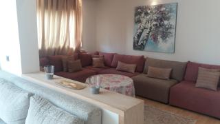 Bright 2 Bedroom House with Great Front View, Casablanca - Casablanca - 1