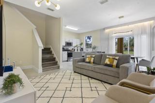 4 Bedrooms- 3 Bathrooms- Regal Palms 2725 Ca - Davenport - 0