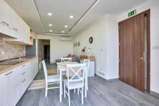 Two Bedroom Apartment in Xemxija, St. Paul's Bay - 4