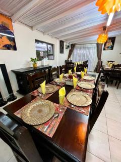 Keeme-Nao Self Catering Apartments - 4