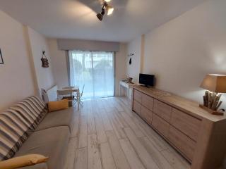 Studio au calme, plage et centre à pied, jardinet ensoleillé, parking privé - FR-1-550-51 - Saint-Georges-de-Didonne - 6