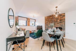 Grade II Stunning City Living, City centre, Fast WiFi, Families, Contractors - Birmingham - 2