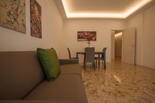 Italianflat - Via Steeb apartment, 5 min walk from Arena - 2