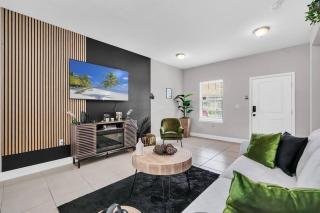 Uniquely Chic home near Disney! - Kissimmee - 5