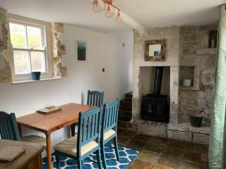 Cove Garden Grade II Cottage - 8