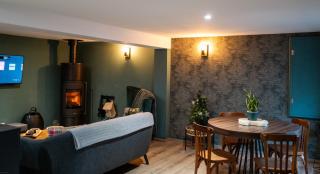 Chalet Le René-Sens - 5 pers - Grande terrasse - bain nordique SPA - Piscine - Boutx - 2
