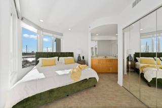 Blue Wave 2BD 2BA Stunning Marina View - Los Angeles - 8
