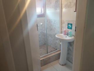 101 Newlands West - Durban - 7