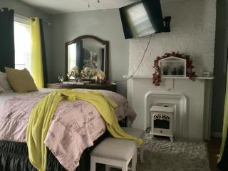 Call Hone - Brooklyn - 2