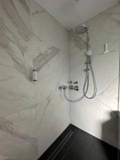 AP 3 - LIVING Apartment Houses - 1