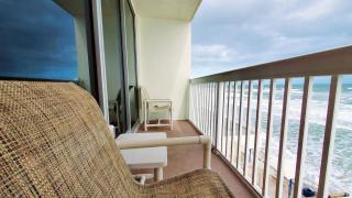 Sunkissed-Modern Oceanfront Condo Daytona Beach - Daytona Beach - 2